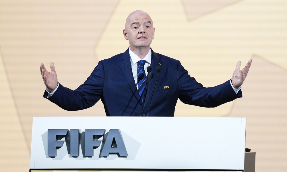 他们继续施