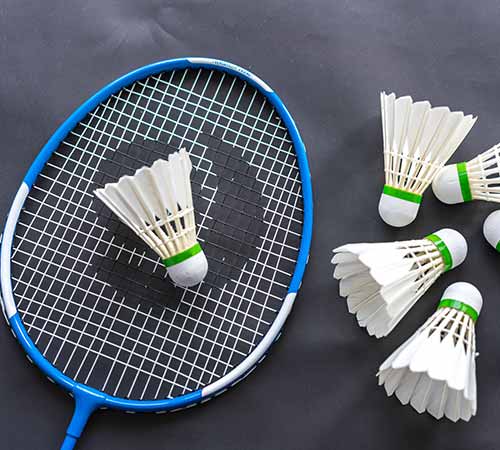 前吸引了大 前吸引了大